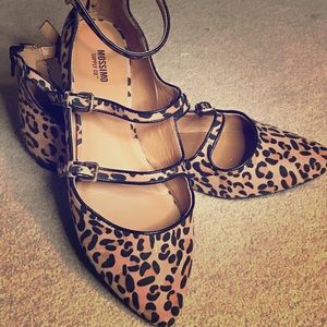 LEOPARD STRAPPY BALLET FLAT...Love!